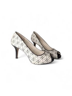 Coach and Four Fabric Peep Toe Heels Size 7.5
